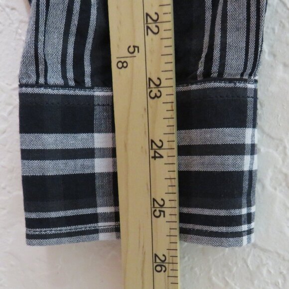 Sun + Stone* Men's Long Sleeve Snap Down Curved Hem Plaid Dress Shirt~ Medium - Picture 9 of 10